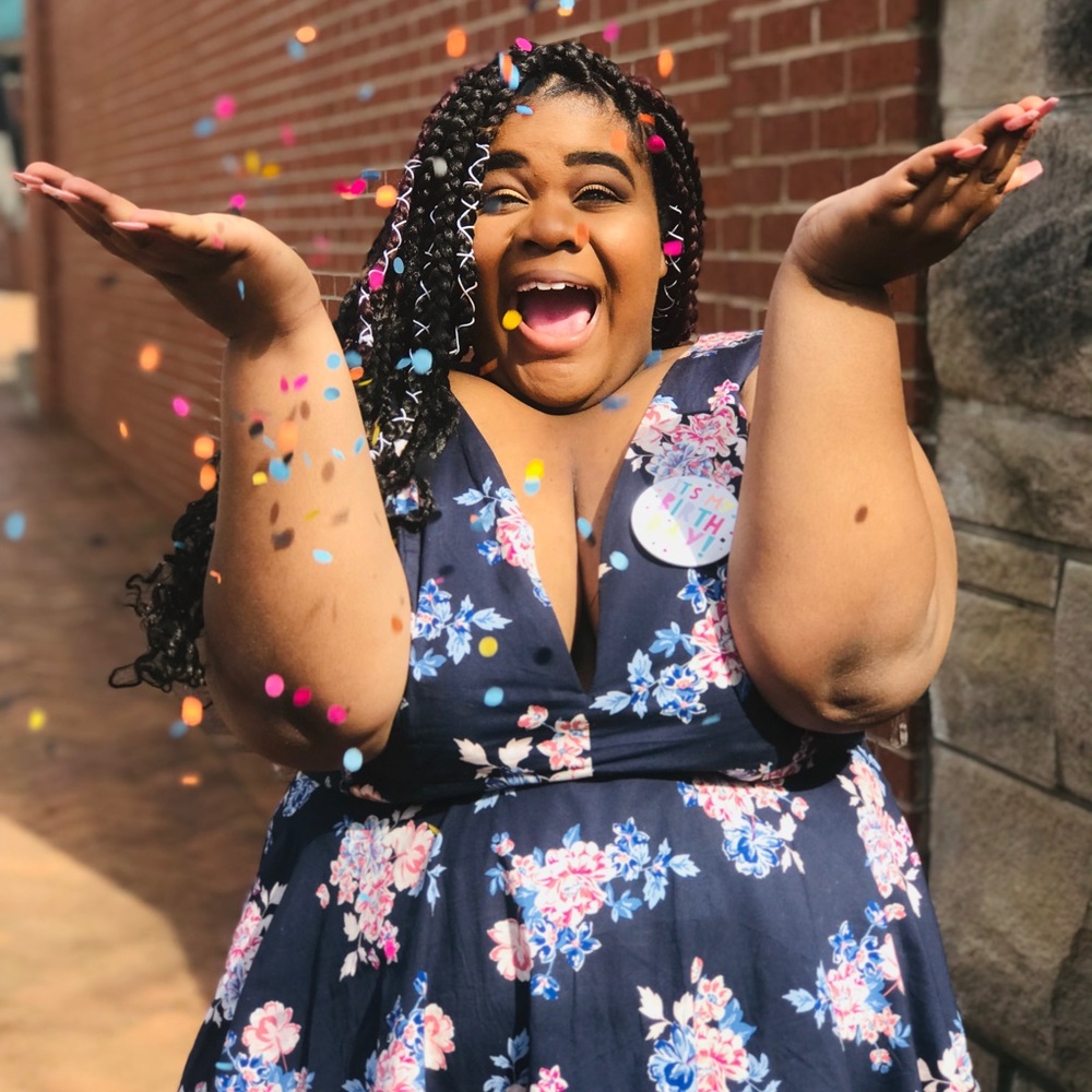 Meet your Posher, Shatara